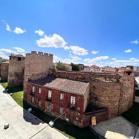 Apartamento La Muralla - Leonapartamentos Zewnętrze zdjęcie